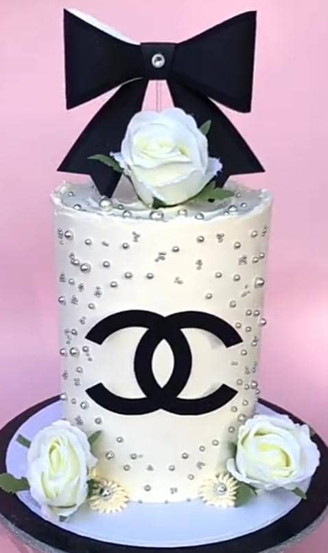 Men cake Avec La Crème Bio, Fraîche , Faite Maison